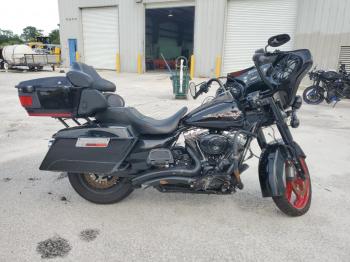  Salvage Harley-Davidson Fl