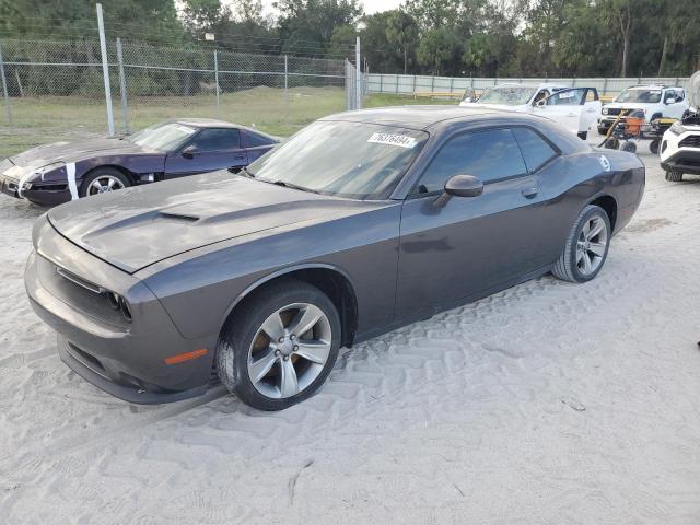  Salvage Dodge Challenger