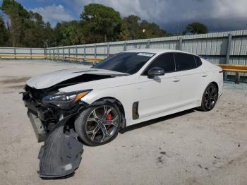  Salvage Kia Stinger