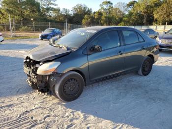  Salvage Toyota Yaris