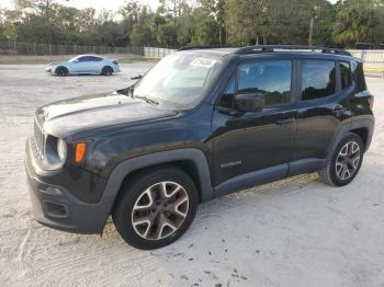  Salvage Jeep Renegade