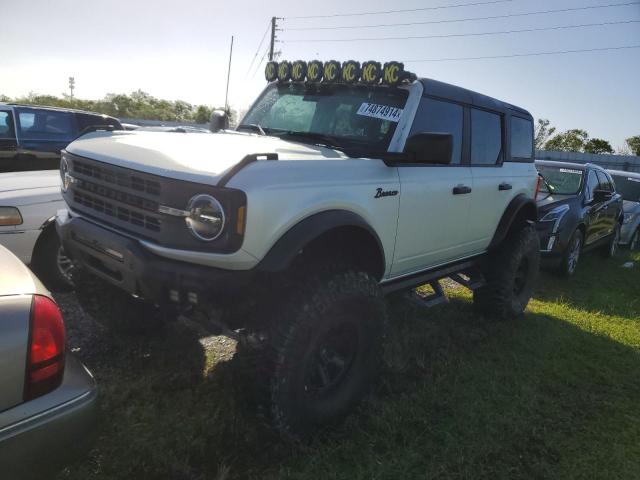  Salvage Ford Bronco