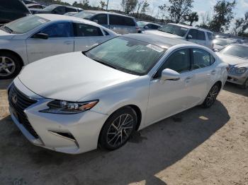  Salvage Lexus Es