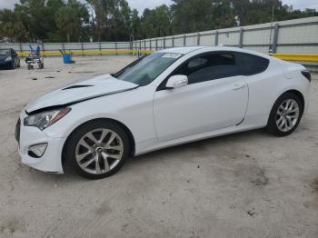  Salvage Hyundai Genesis