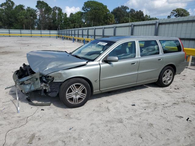  Salvage Volvo V70