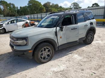  Salvage Ford Bronco