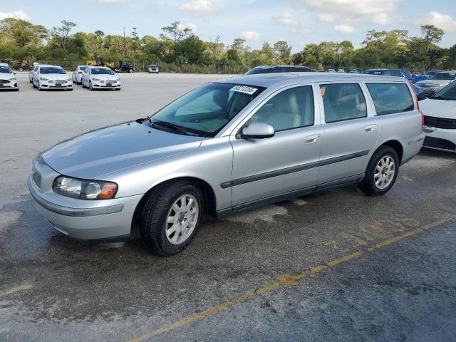  Salvage Volvo V70