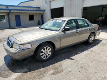 Salvage Ford Crown Vic