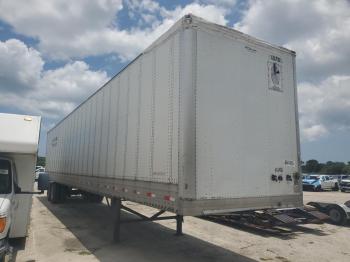  Salvage Hyundai Trailer