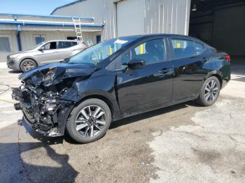  Salvage Nissan Versa