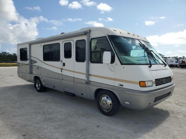  Salvage Workhorse Custom Cha Motorhome