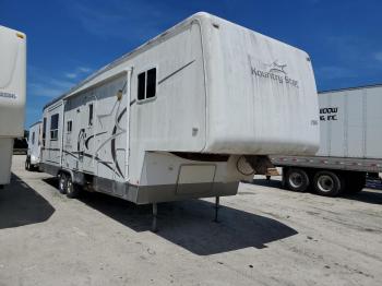  Salvage Kountry Star Motorhome