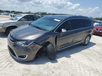  Salvage Chrysler Pacifica