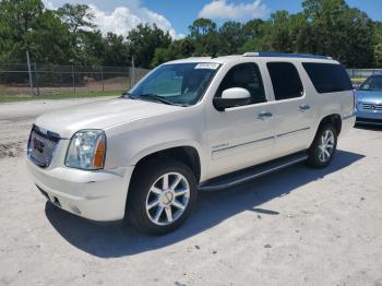  Salvage GMC Yukon