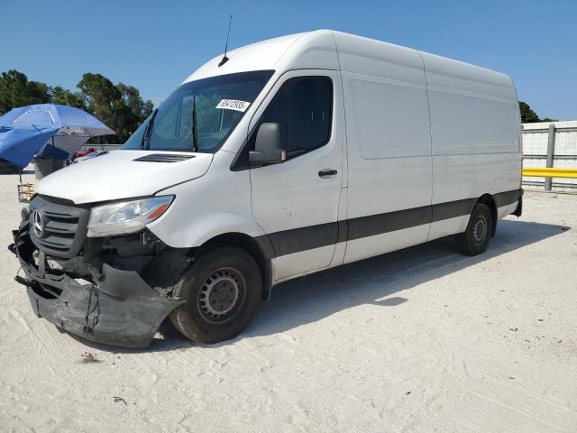  Salvage Mercedes-Benz Sprinter