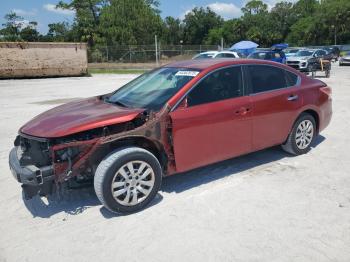  Salvage Nissan Altima