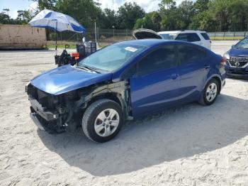  Salvage Kia Forte