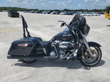  Salvage Harley-Davidson Fl