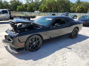  Salvage Dodge Challenger