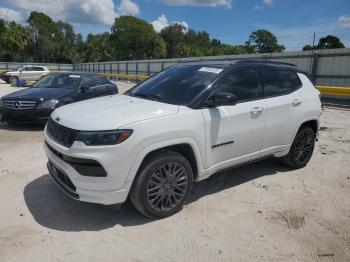  Salvage Jeep Compass