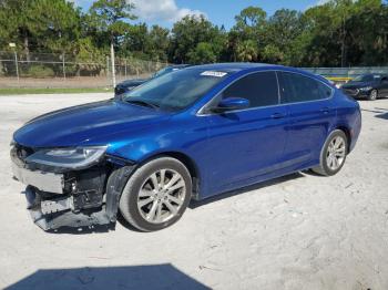  Salvage Chrysler 200