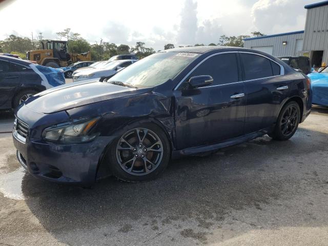  Salvage Nissan Maxima