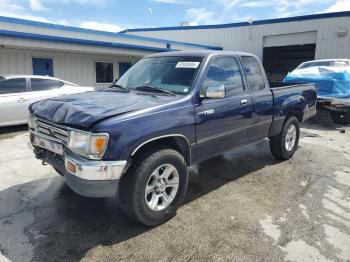  Salvage Toyota T100
