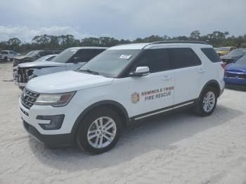  Salvage Ford Explorer