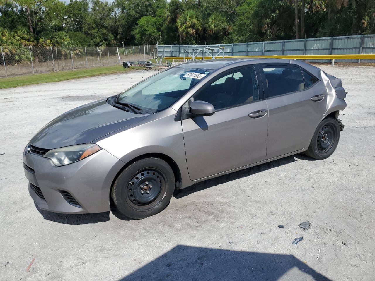 Toyota Corolla L Image 1