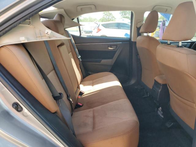 Toyota Corolla L Image 10