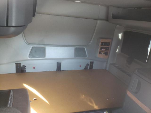 International Prostar Image 10