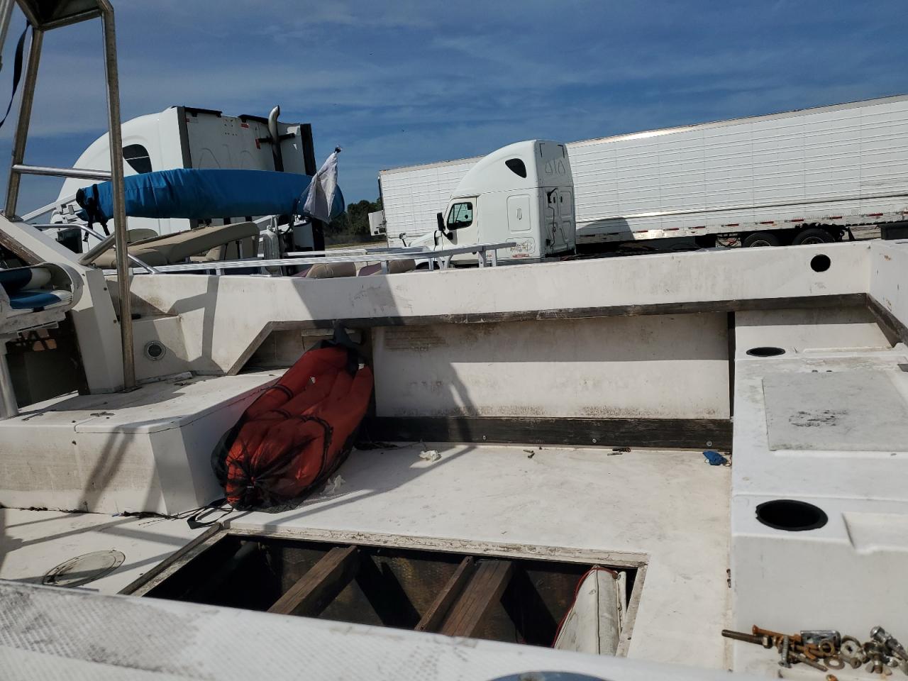 Grady White Boat Image 8