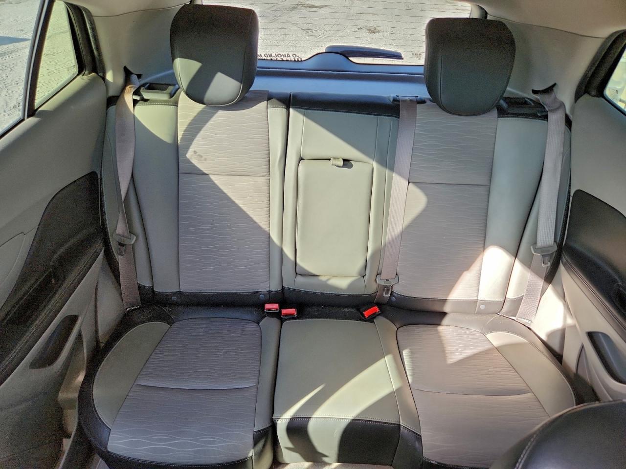 Buick Encore Image 11