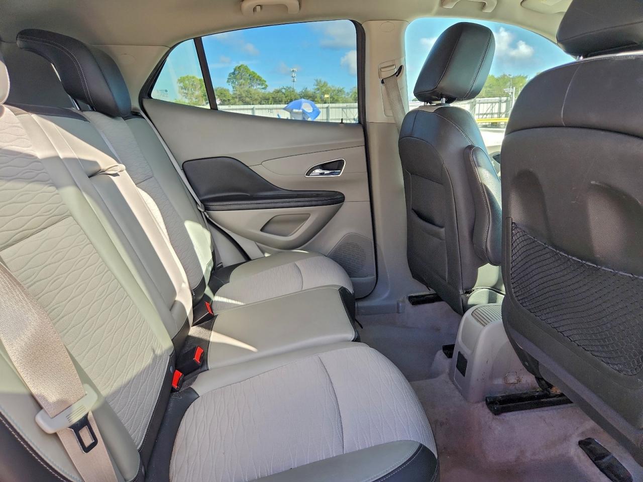 Buick Encore Image 2