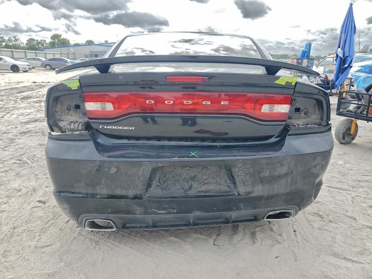 Dodge Charger Se Image 9