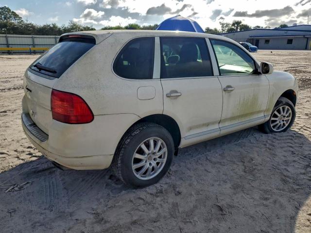 Porsche Cayenne Image 6