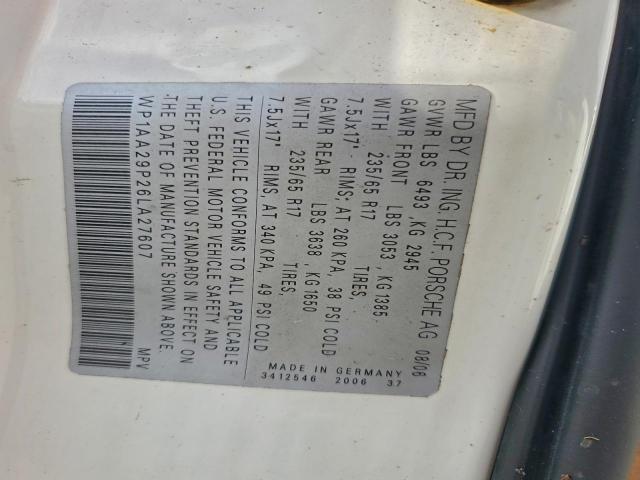 Porsche Cayenne Image 13