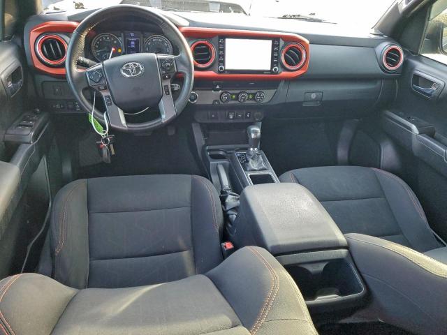 Toyota Tacoma Double Cab Image 6