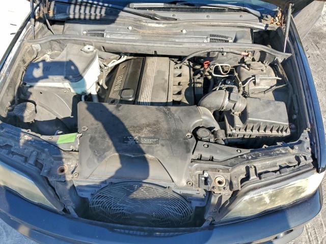 BMW X Series 3.0i Image 11