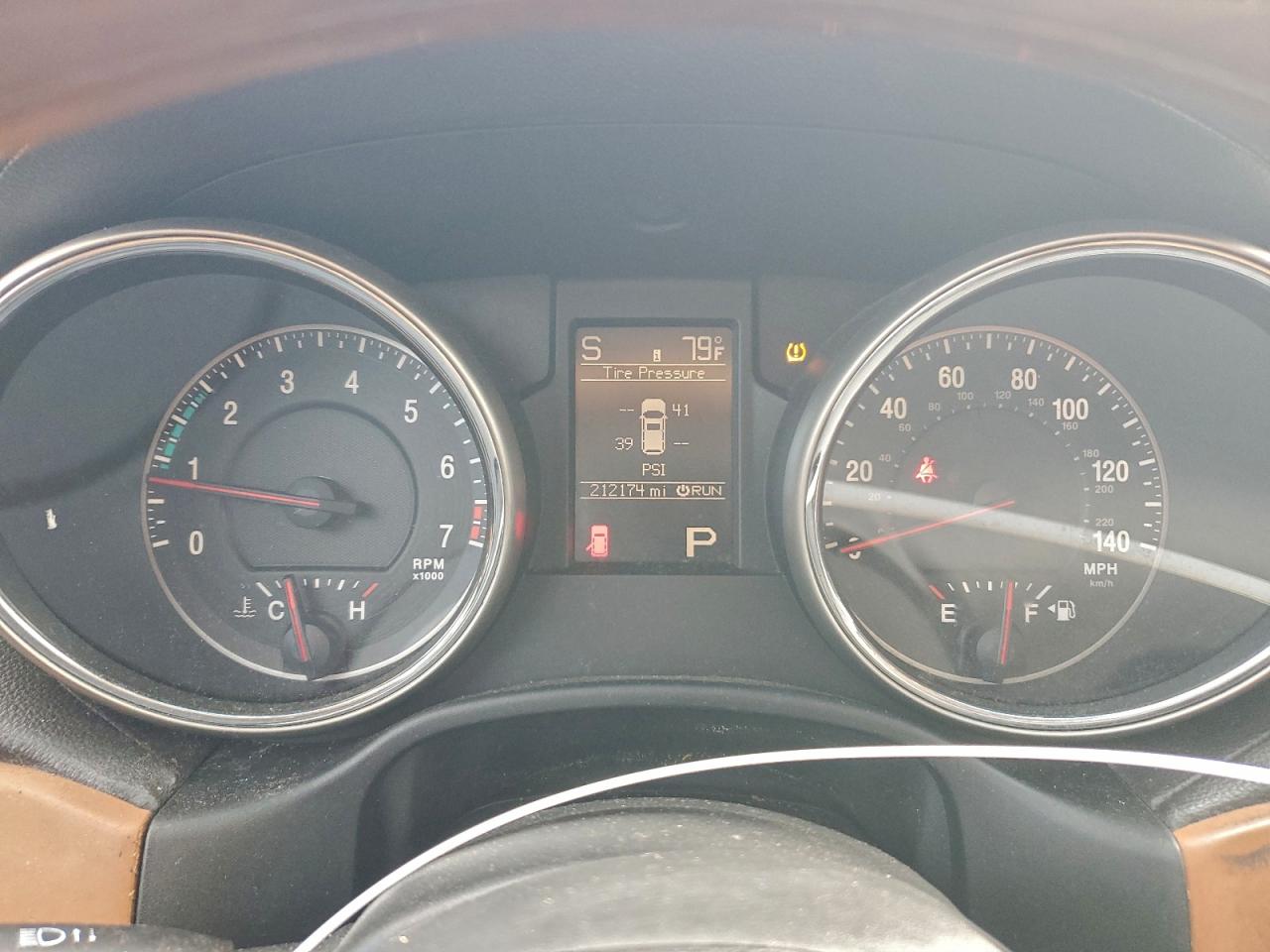 Jeep Grand Cherokee Overland Image 4