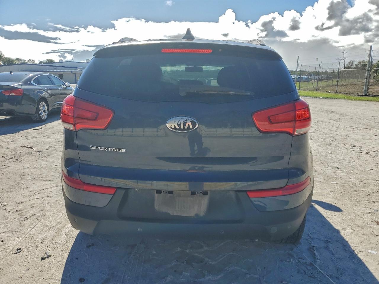 Kia Sportage Base Image 6