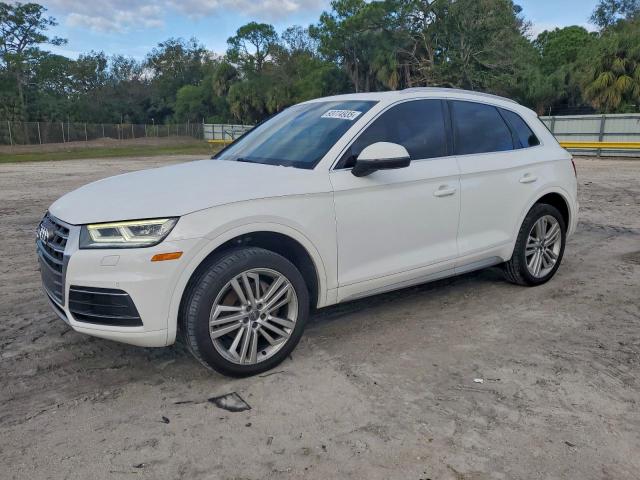  Salvage Audi Q5
