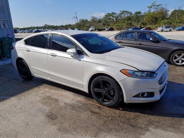 Ford Fusion Se Image 5