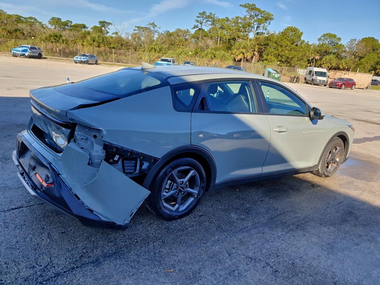 Kia K4 Lx Lx Image 12