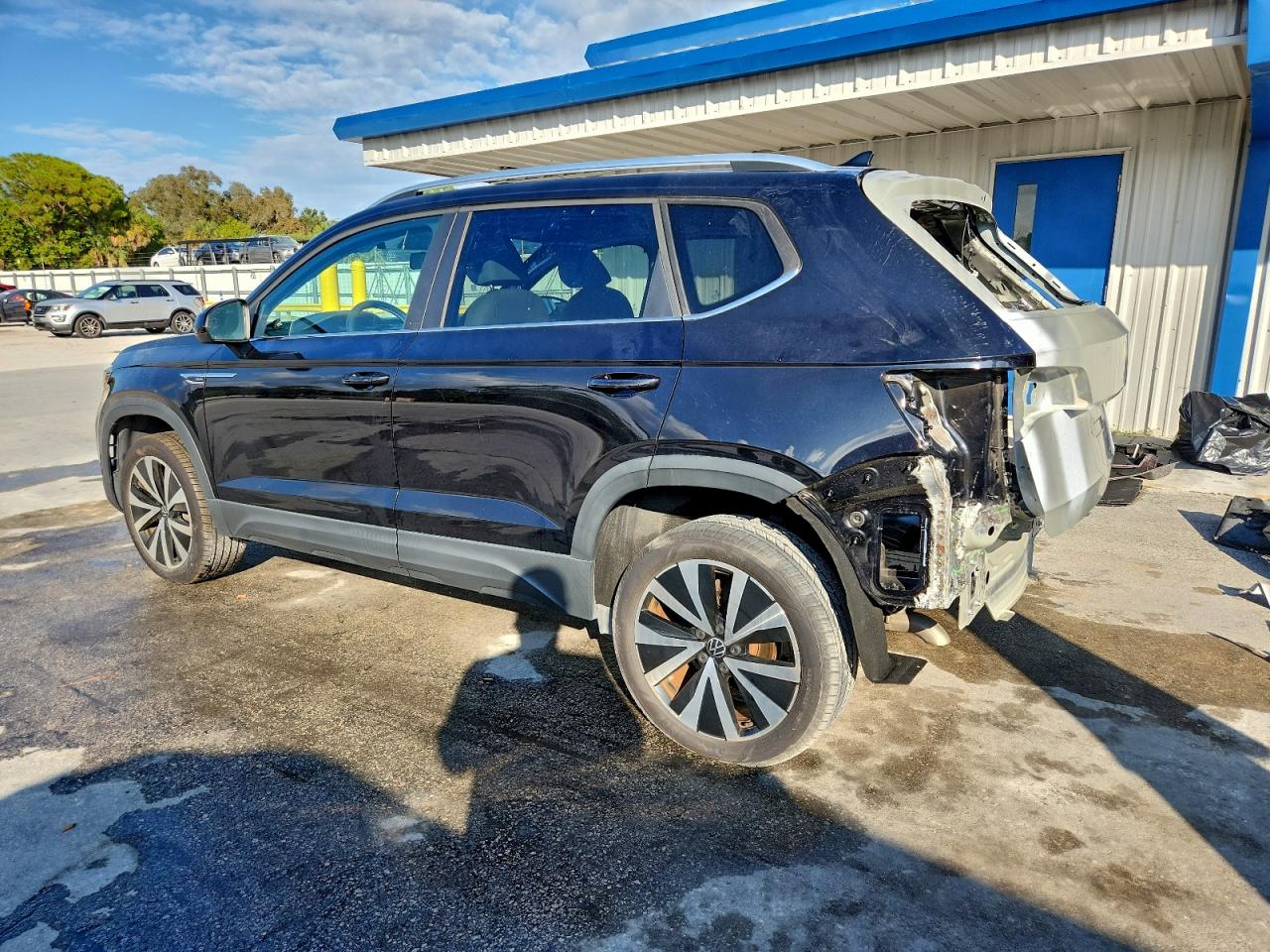 Volkswagen Taos Se Image 5