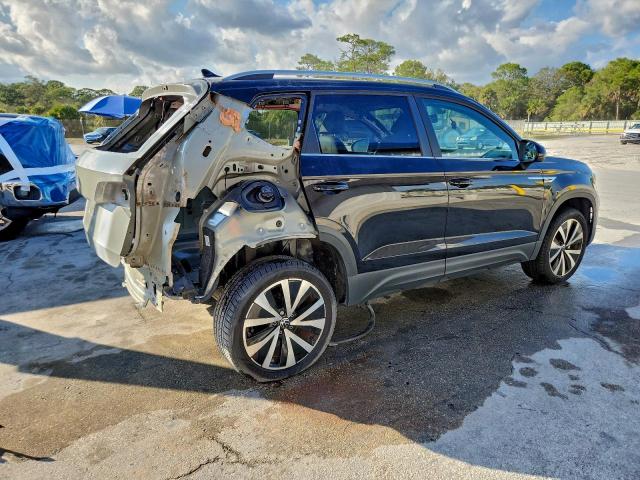 Volkswagen Taos Se Image 14