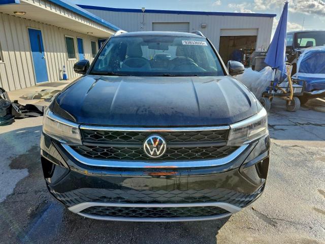 Volkswagen Taos Se Image 3