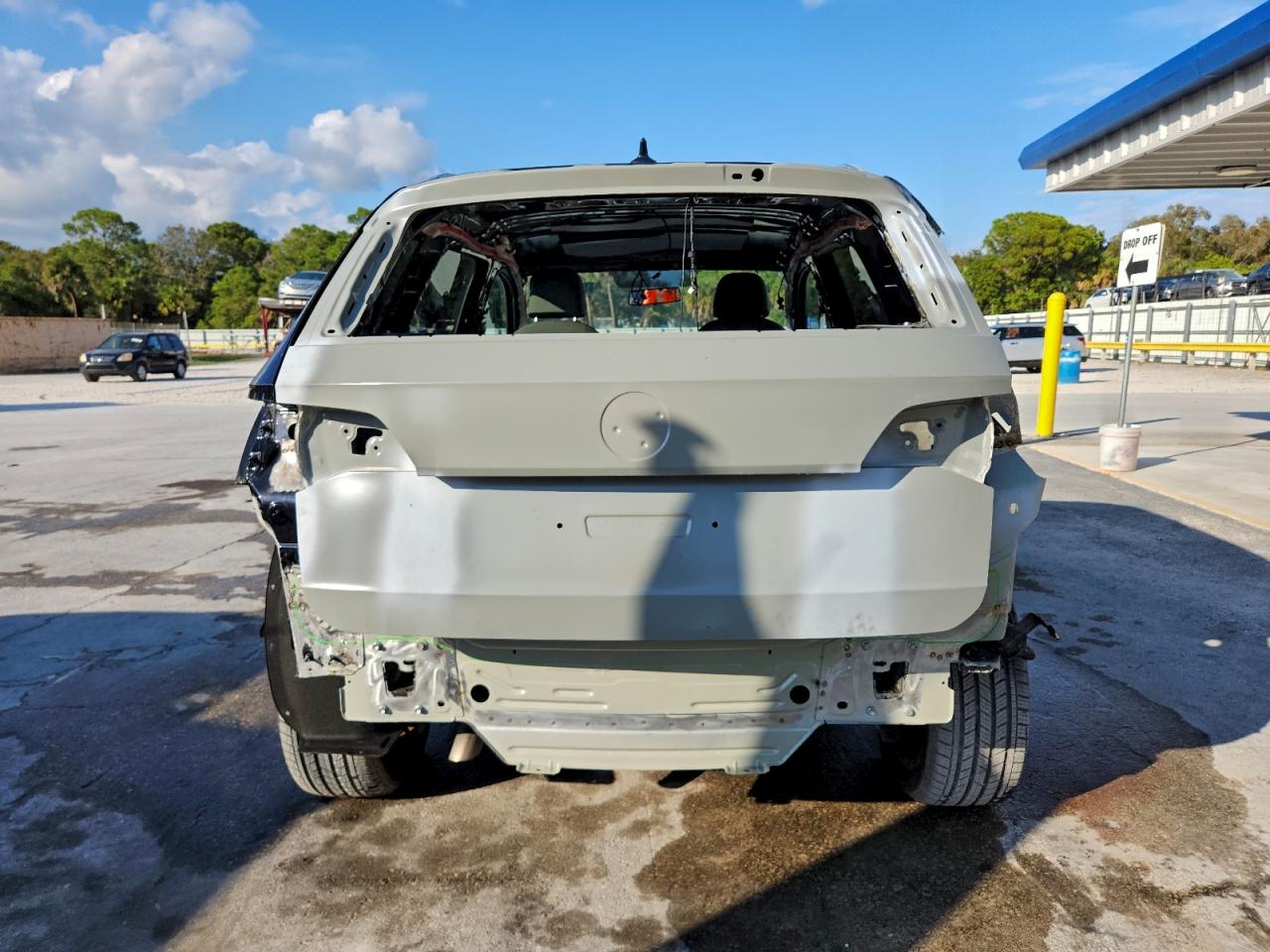 Volkswagen Taos Se Image 9