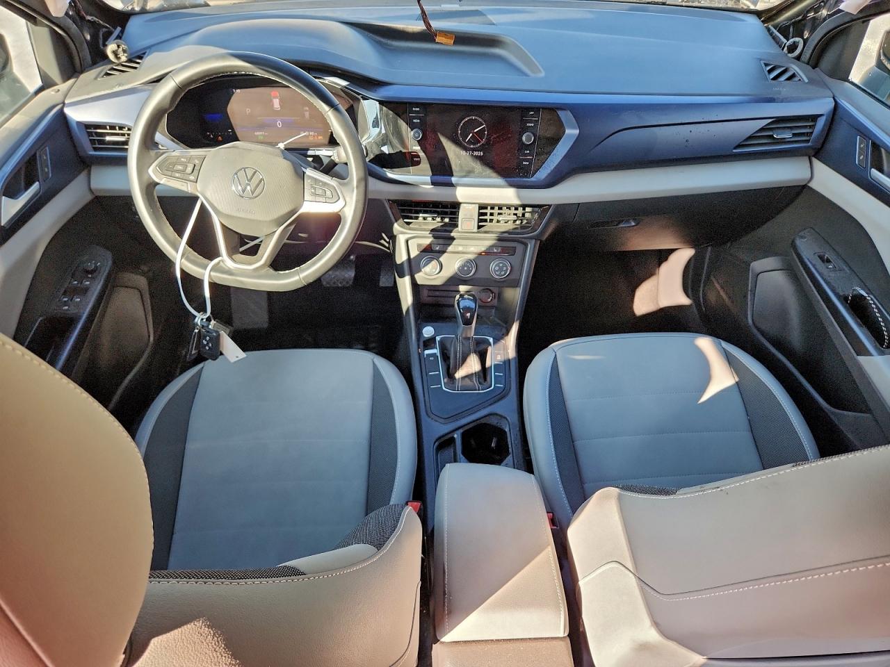 Volkswagen Taos Se Image 8