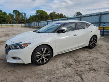  Salvage Nissan Maxima